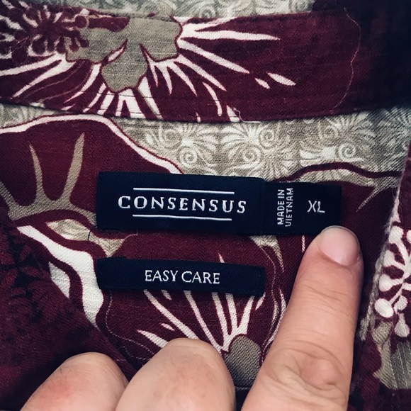 Consensus button down shirt - Picture 9 of 10